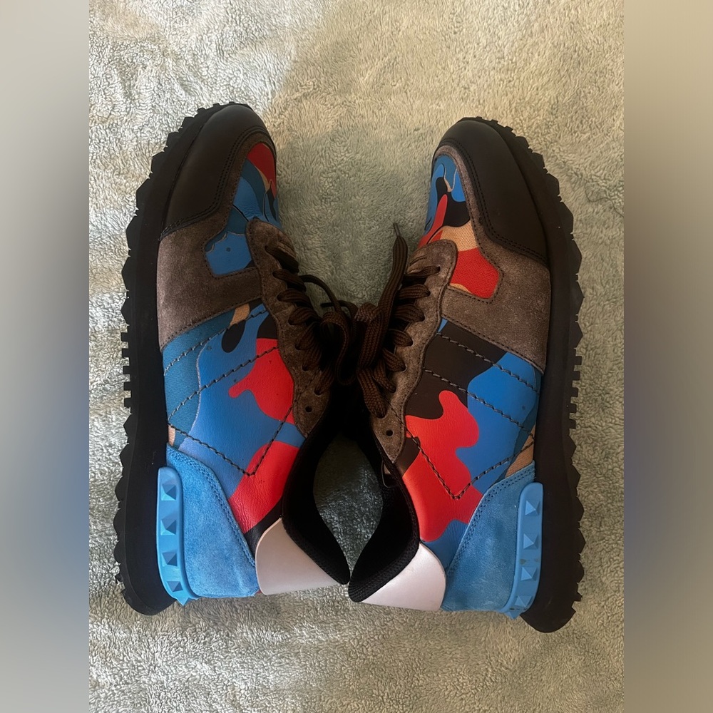 Valentino Garavani Men's
Rockrunner Camouflage Trainer Sneaker Shoes